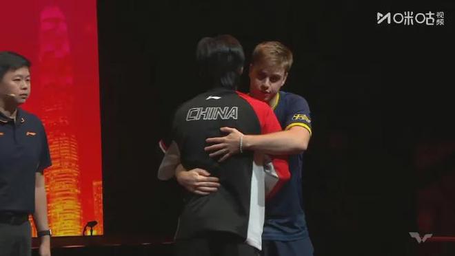 王楚钦罕见发火 怒斥观众＂闭嘴吧＂