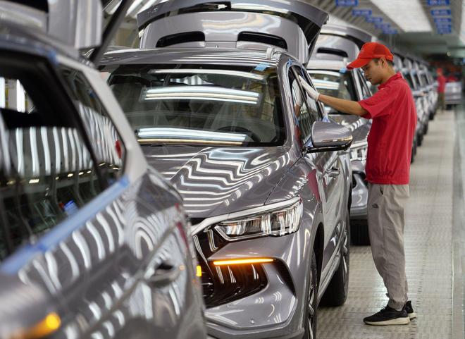 港媒：中美竞争 不注重生产能力的大国终将衰落